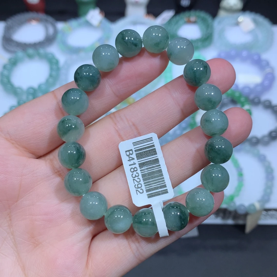 未镶嵌手串翡翠天然