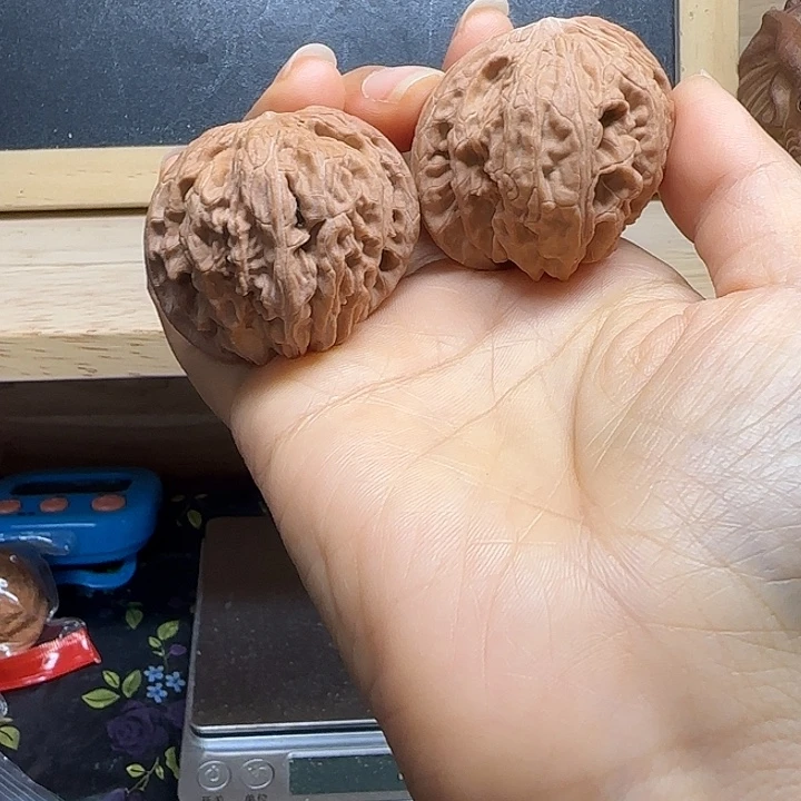 未***.核桃手串/手链磨盘