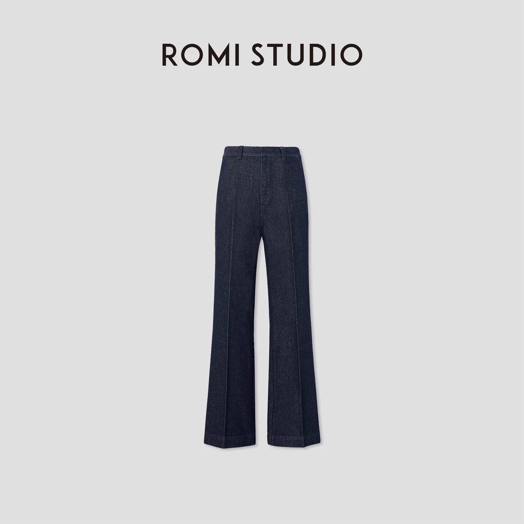 ROMI STUDIO“率性自我”100长绒牛仔棉斜纹高腰微喇牛仔裤24SSN557