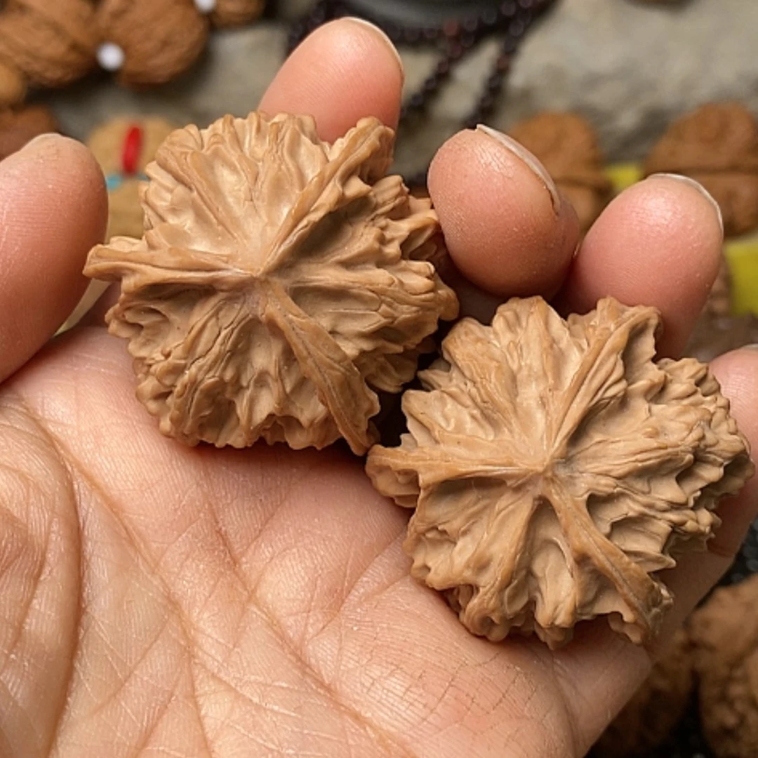 【闪购商品】把件文玩核桃心**希三棱41正奔