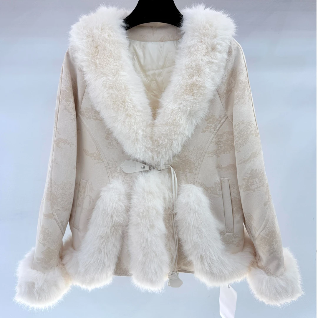 2号【】秋冬新款宽松型纯色短款刺绣毛毛领保暖女士C1945