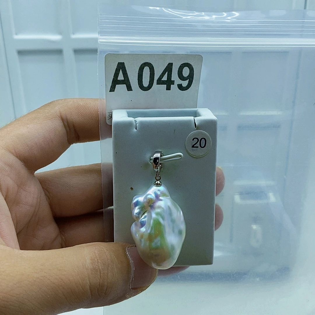 淡水珍珠合金颈饰