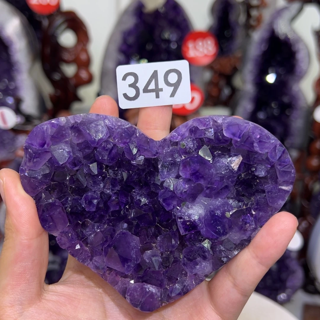 未镶嵌水晶大型摆件（非配饰）