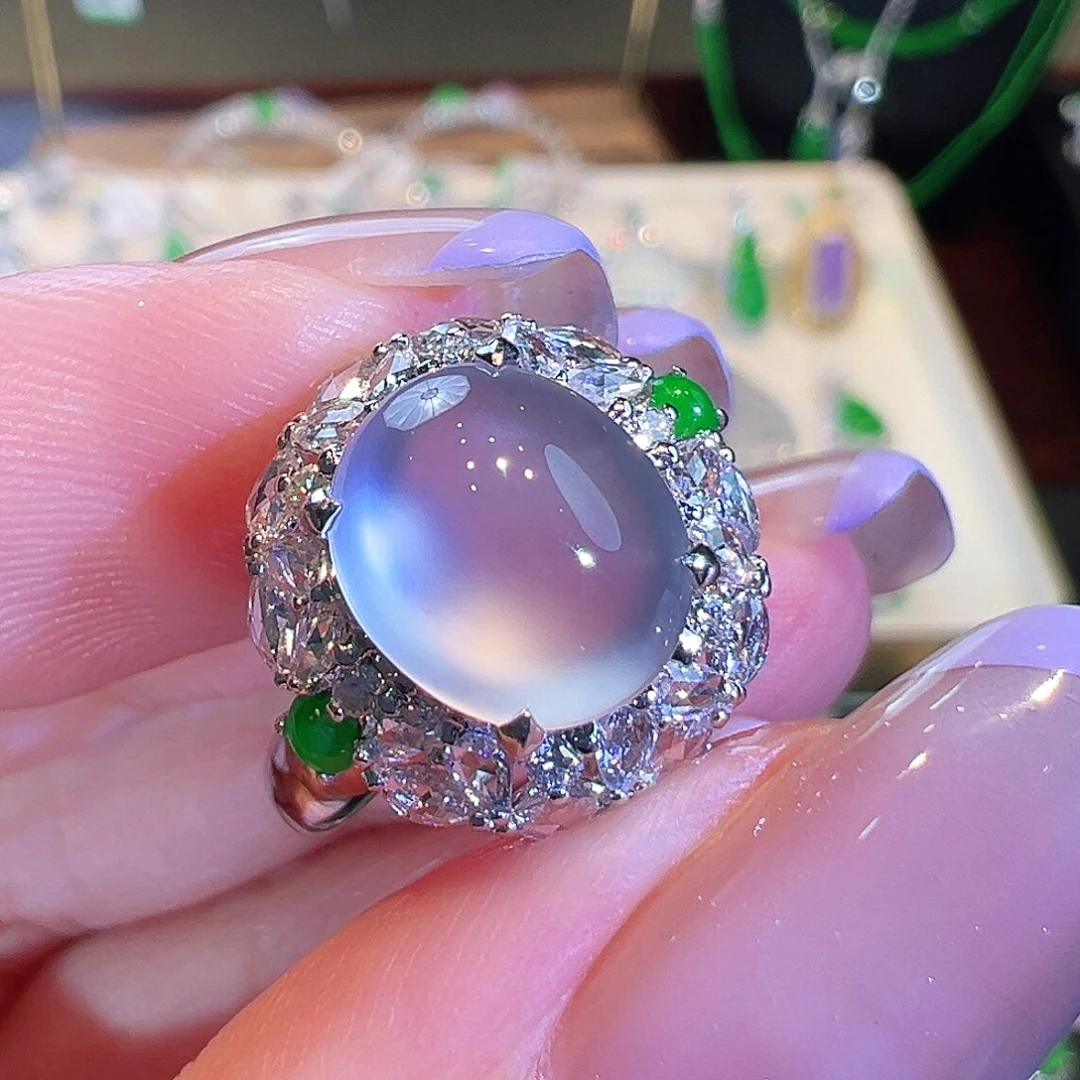 翡翠戒指18K金镶嵌翡翠