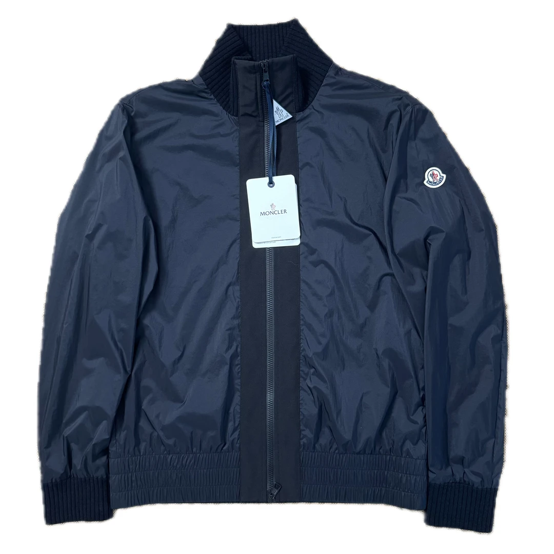 全新未使用 MONCLER 黑色尼龙刺绣logo教练夹克4码