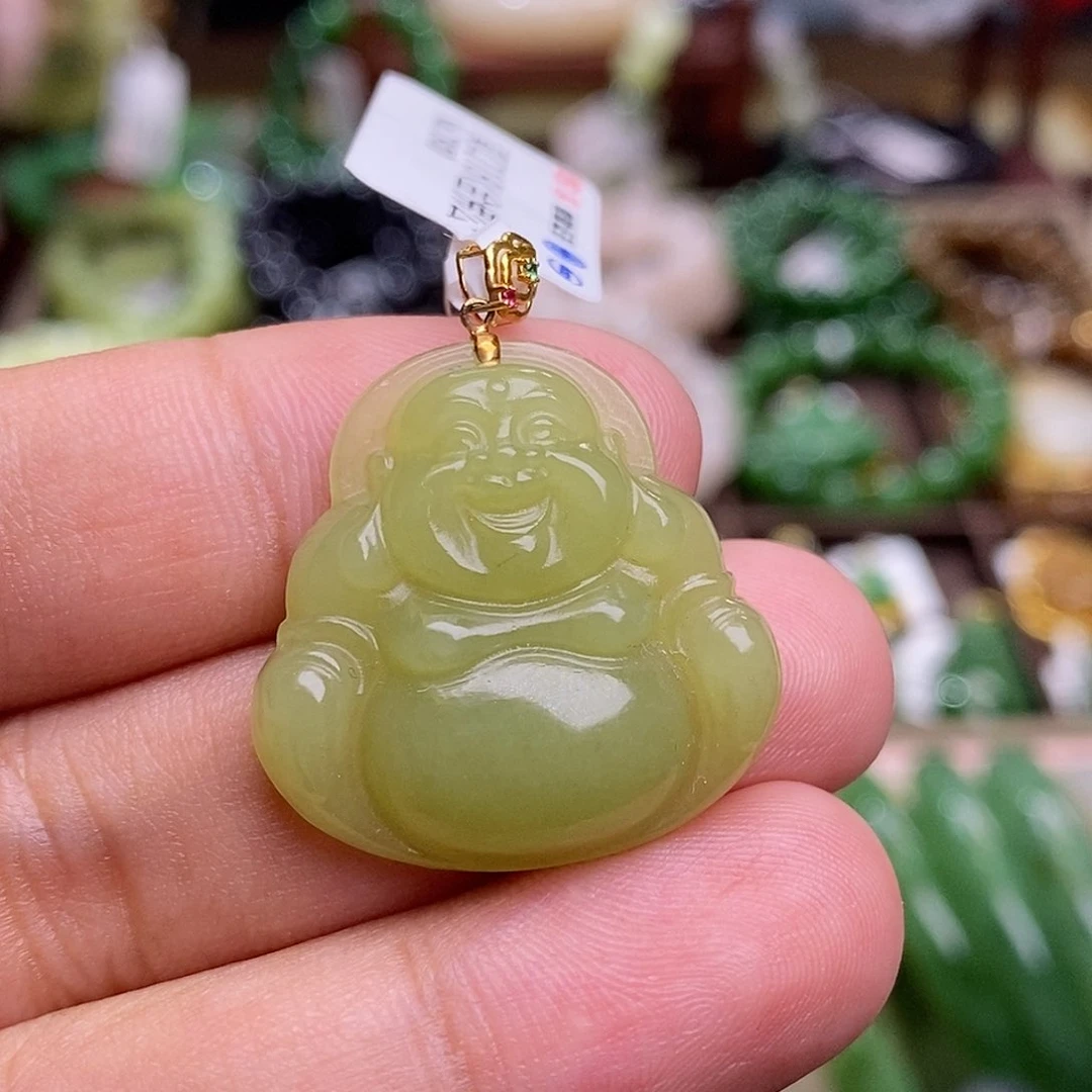 和田玉收藏级新疆黄口老矿料金镶佛公吊坠未镶嵌