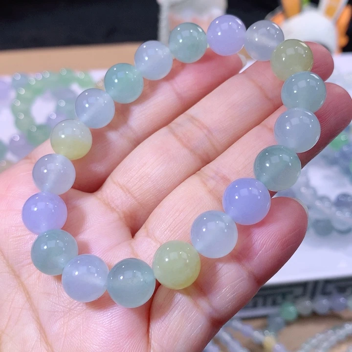 翡翠手链未镶嵌翡翠