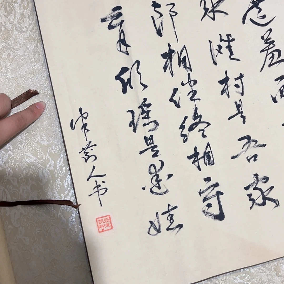 摆件，轴坏，破损，水渍都是正常