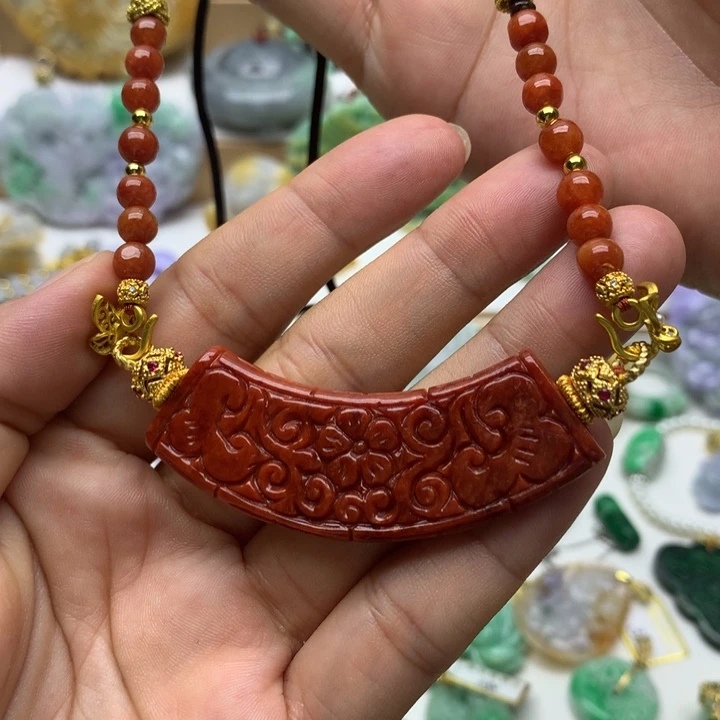 颈饰未镶嵌翡翠翡翠