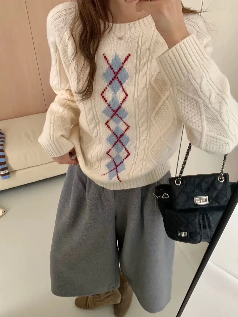 H197 白色月光 麻花螺纹上衣毛衣套头圆领针织衫百搭复古学院风