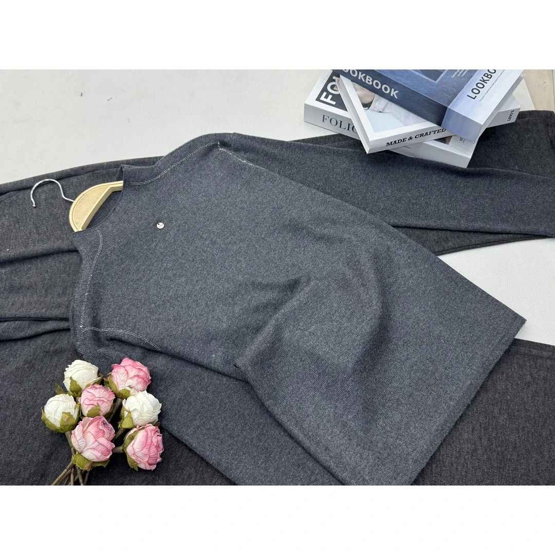 【灰色烫钻套头】早秋新款时尚长袖针织上衣QC5452