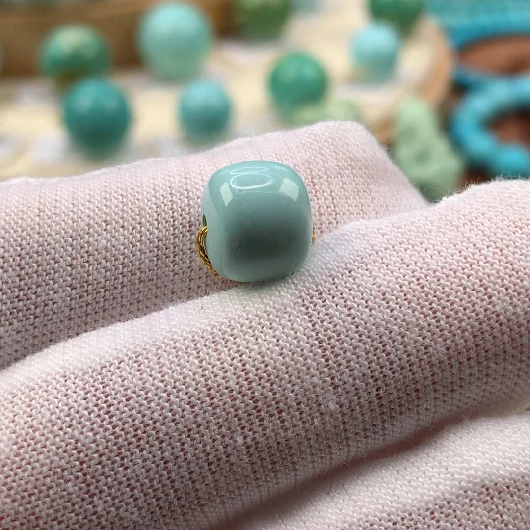 绿松石未镶嵌珠宝奇石9.8mm果冻料