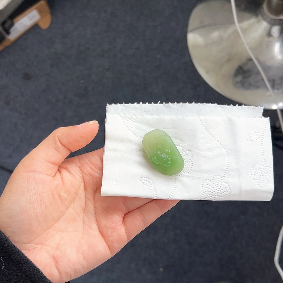 和田玉未镶嵌吊坠(不含链)