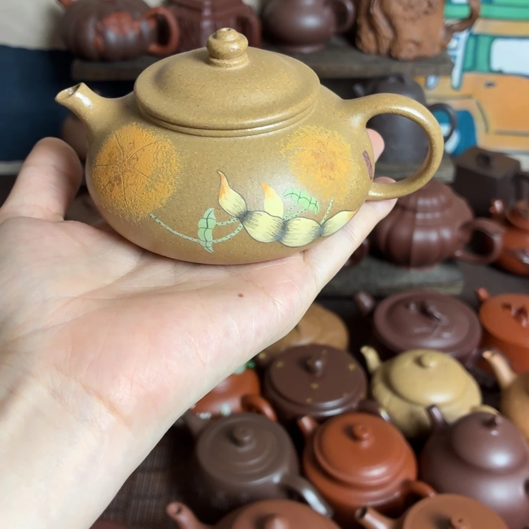 紫砂茶壶紫砂壶。