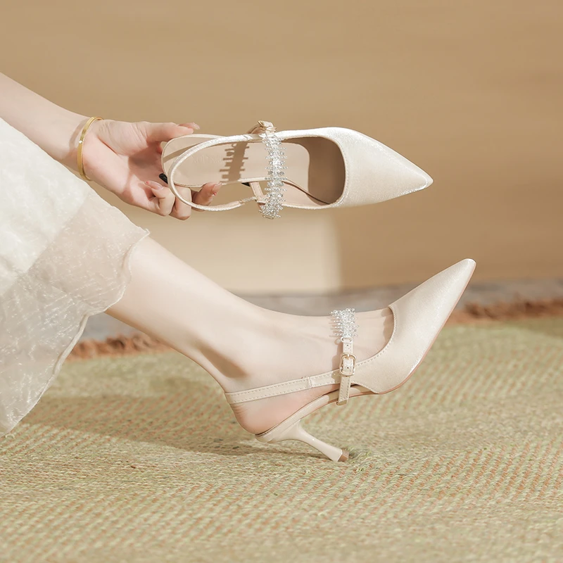 真皮断码清仓仙女风夏季外穿尖头细跟包头凉鞋女2025款浅口高跟鞋