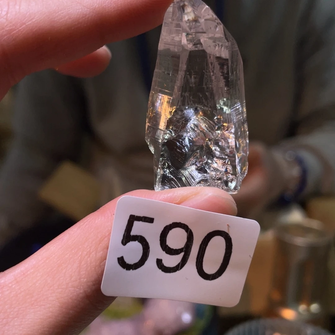 未镶嵌水晶珠宝半成品