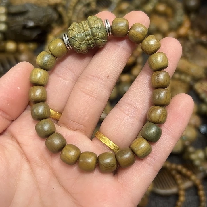 维腊木（绿檀）手串/手链