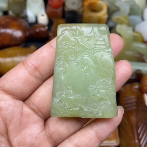 蛇纹石玉未镶嵌颈饰13