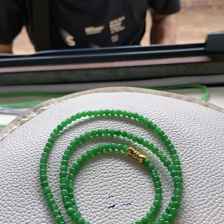 定制翡翠未镶嵌卡4