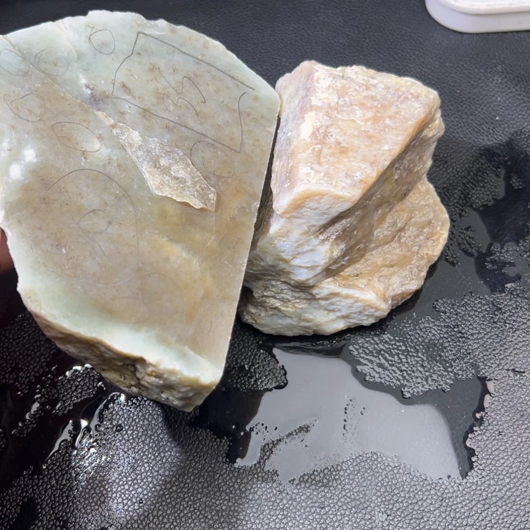和田玉（糖玉）未镶嵌手镯