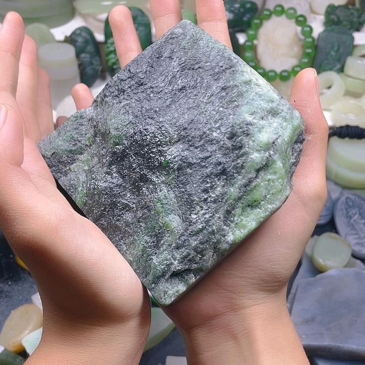 和田玉（碧玉）未镶嵌挂件