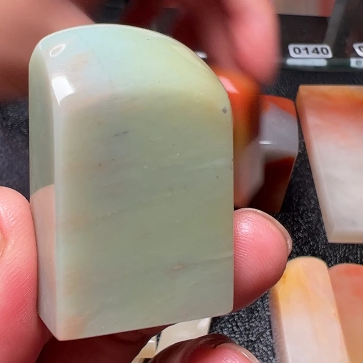 老挝石优质天青石闲章