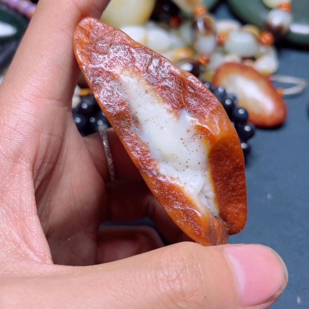 和田玉未镶嵌珠宝奇石