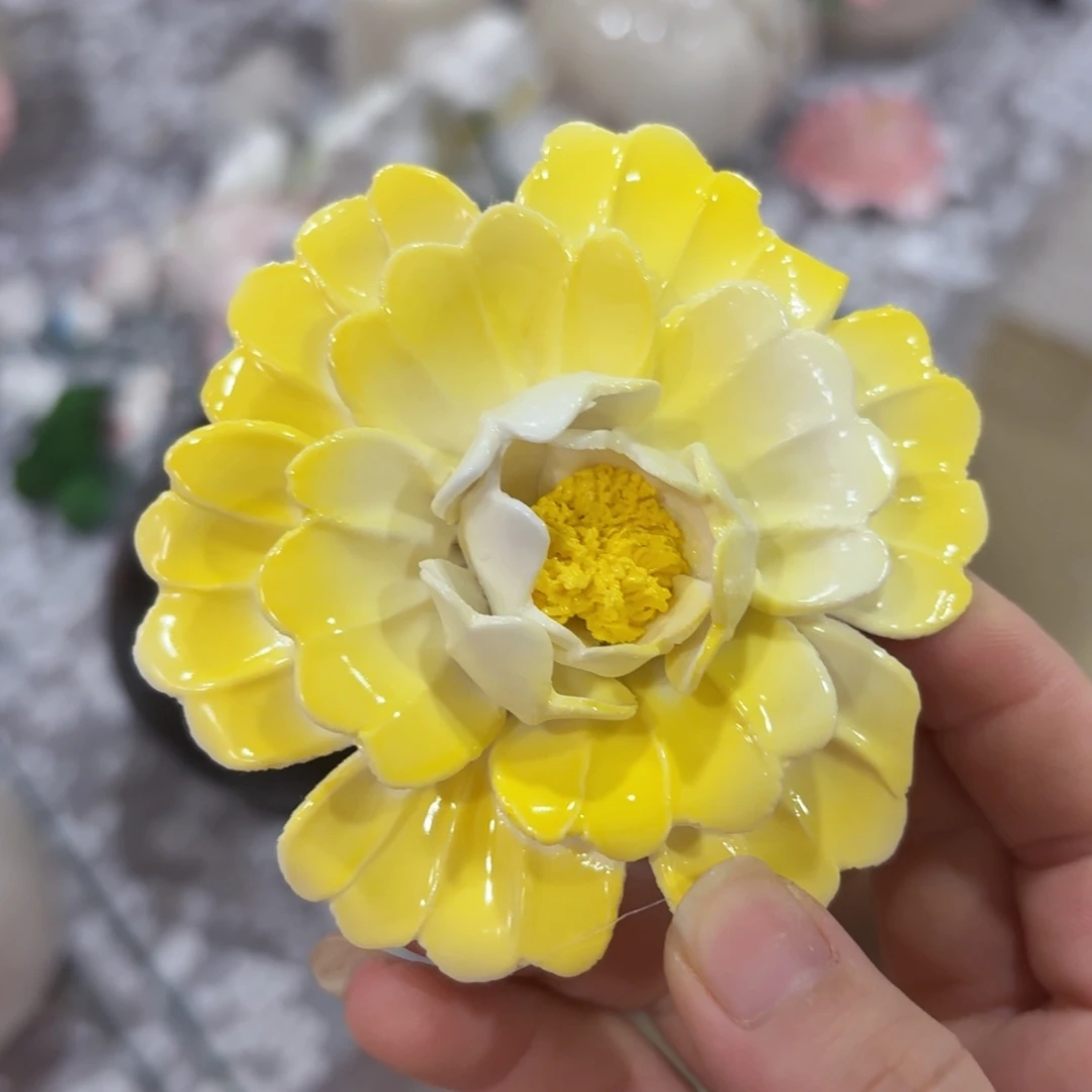 瑕疵2405 爱退款的拉黑满20元发货