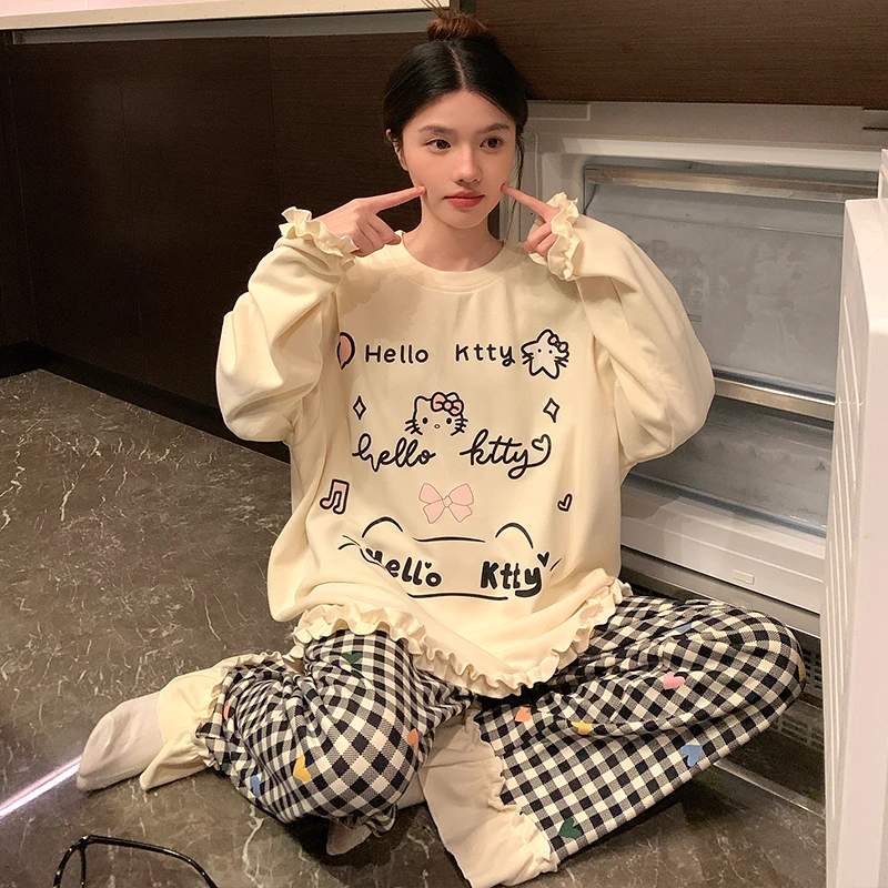 德绒kitty猫睡衣女秋冬新款甜美花边宽松长袖外穿家居服保暖套装