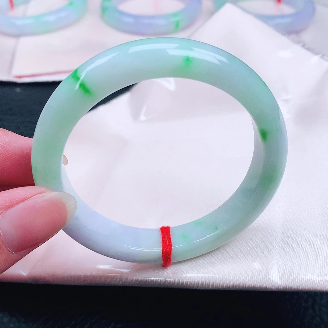 翡翠手镯未镶嵌040