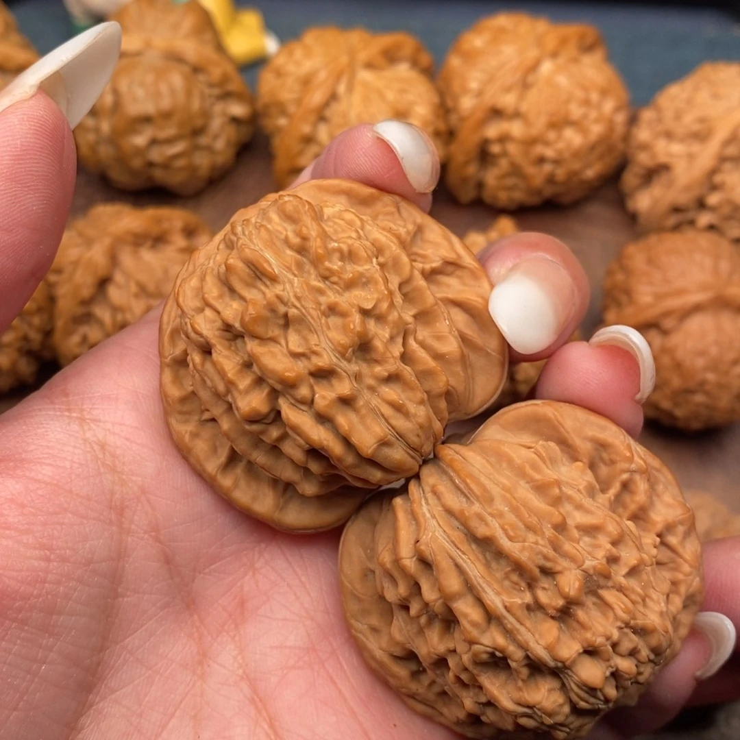 文玩核桃把件不*全品，平谷楼42.5