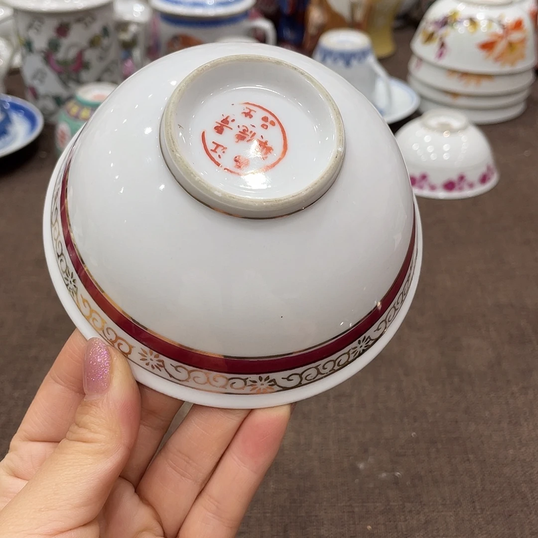 瓷片景德镇粉彩手绘饭碗