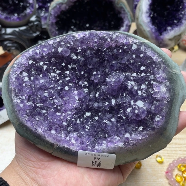 未镶嵌大型摆件（非配饰）紫晶