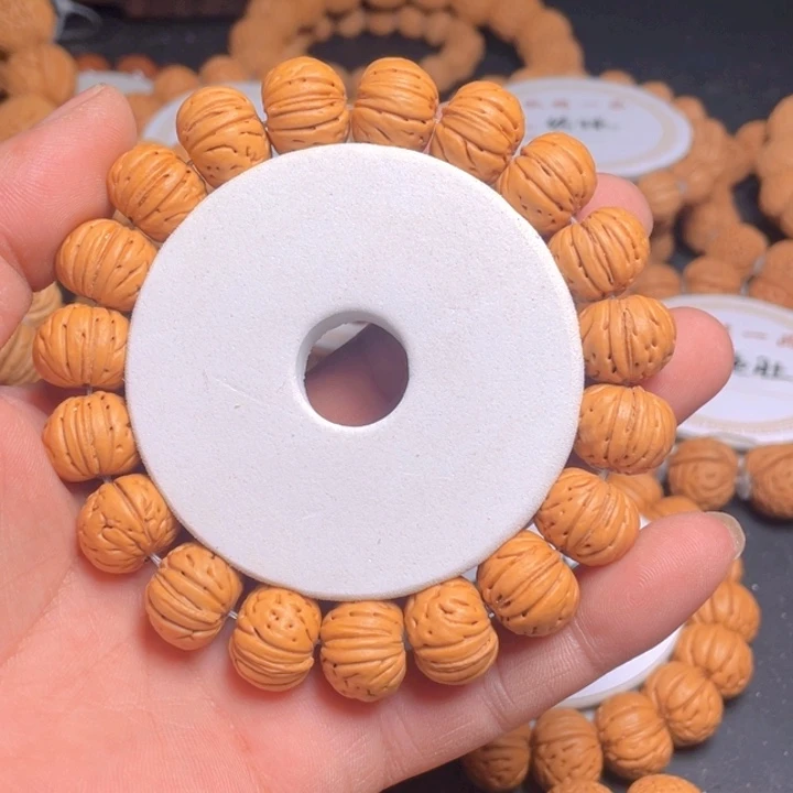 桃核吊坠少*树王纽扣