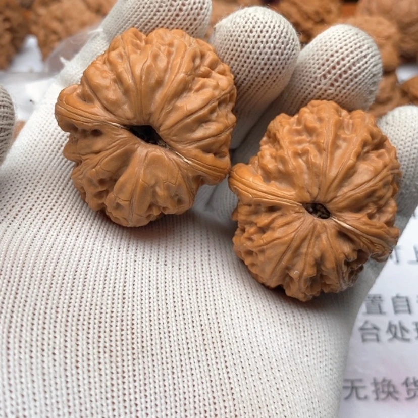 【闪购商品】把件文玩核桃36元宝