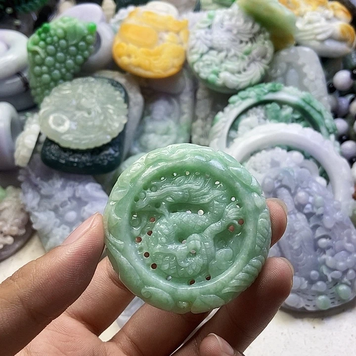 定制翡翠未镶嵌天然翡翠