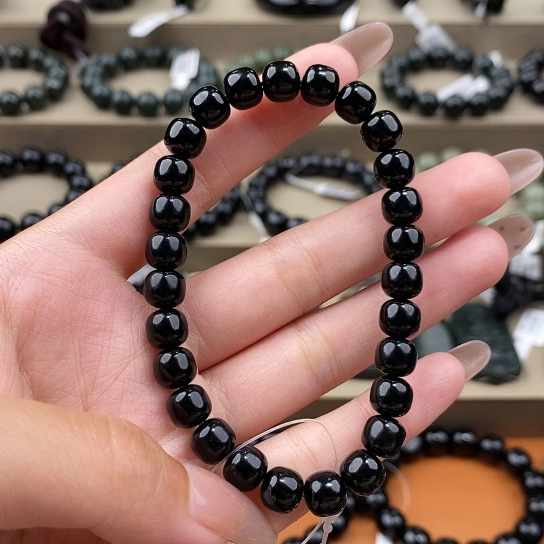 杰***夫和田玉未镶嵌手链