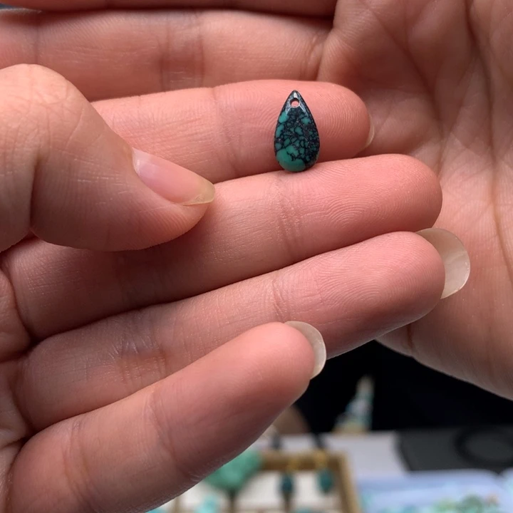 绿松石未镶嵌配饰