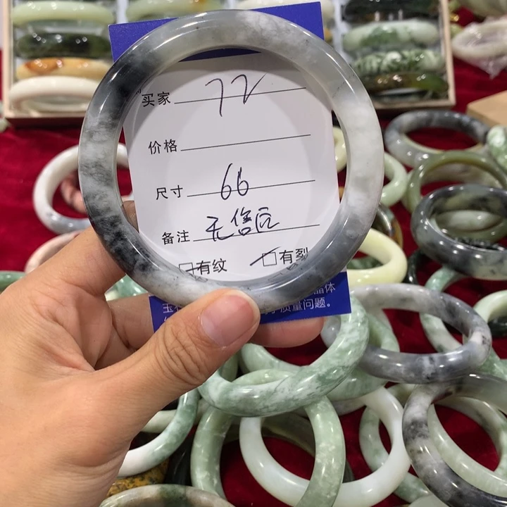 未镶嵌蛇纹石玉手镯72