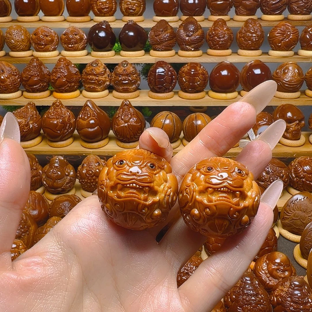 小***鲜手串/手链橄榄核皮球一对