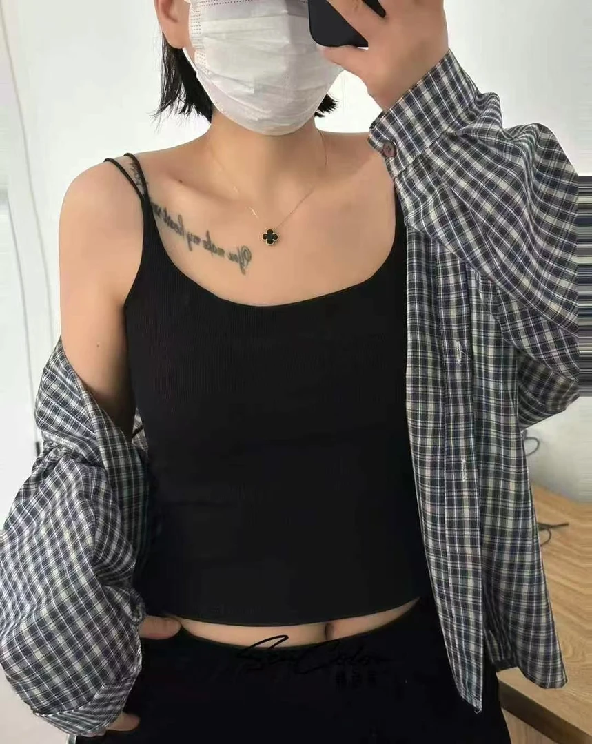 【宝贝家】2705一体杯背心小心机独立衣架