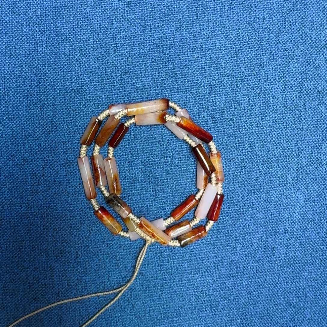 和田玉（糖玉）颈饰未镶嵌石**哥