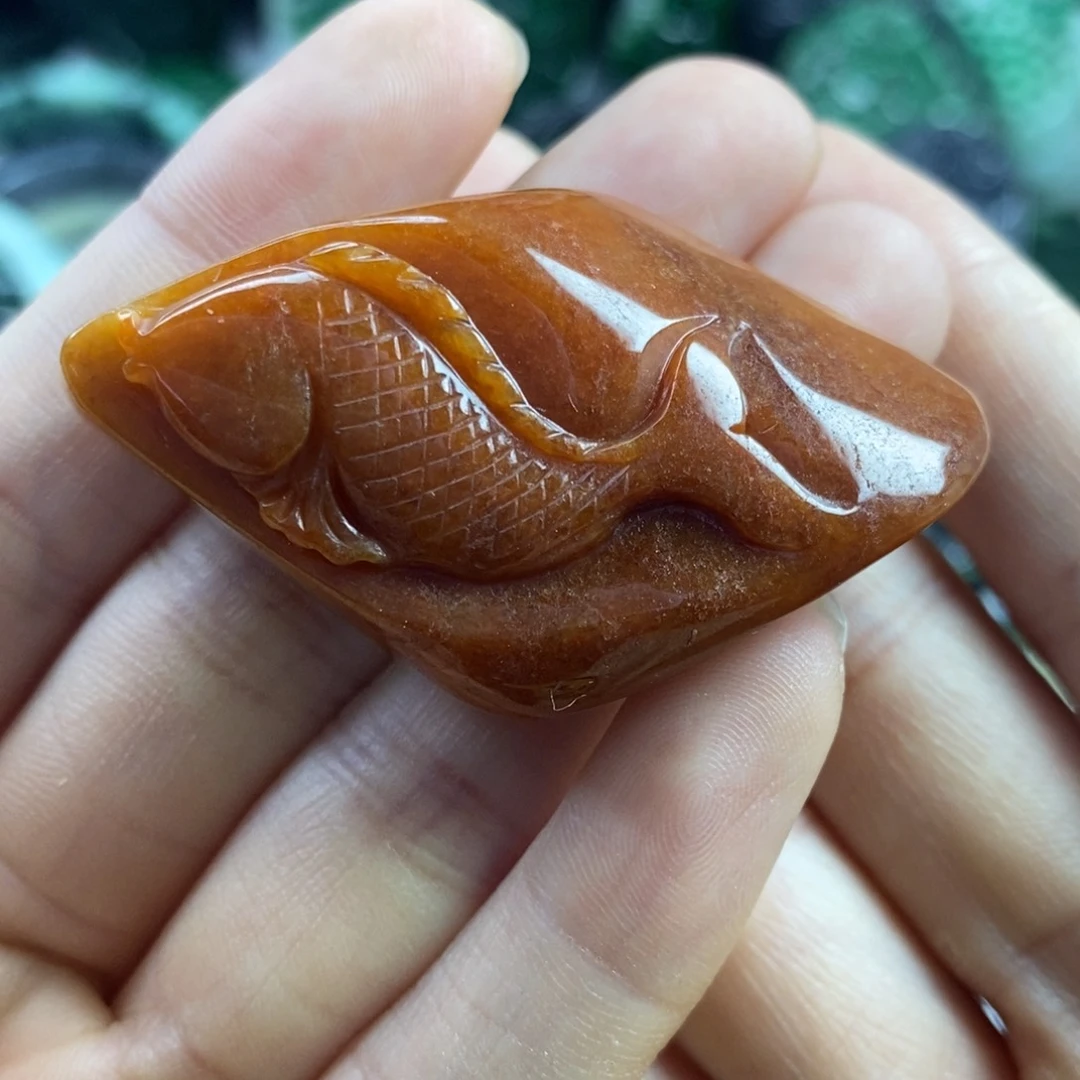 翡翠颈饰未镶嵌吊坠