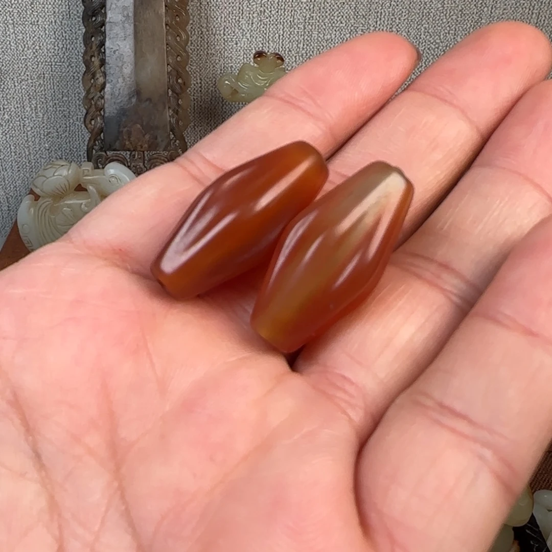非常精美的脖挂件