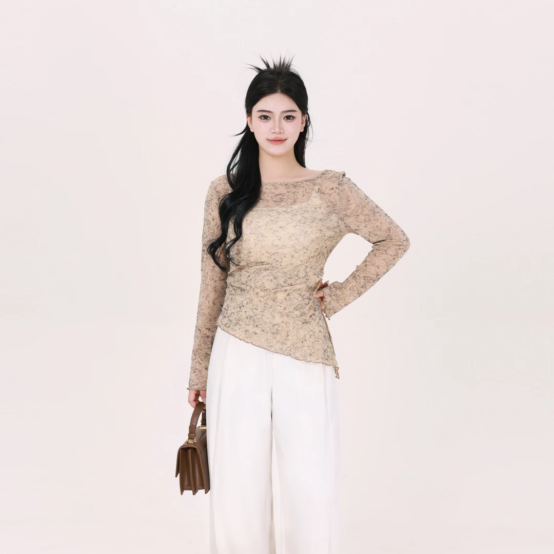 【榛子奶油】蛋妹观与大码女装微胖mm秋季显瘦长袖T恤上衣 DM32571