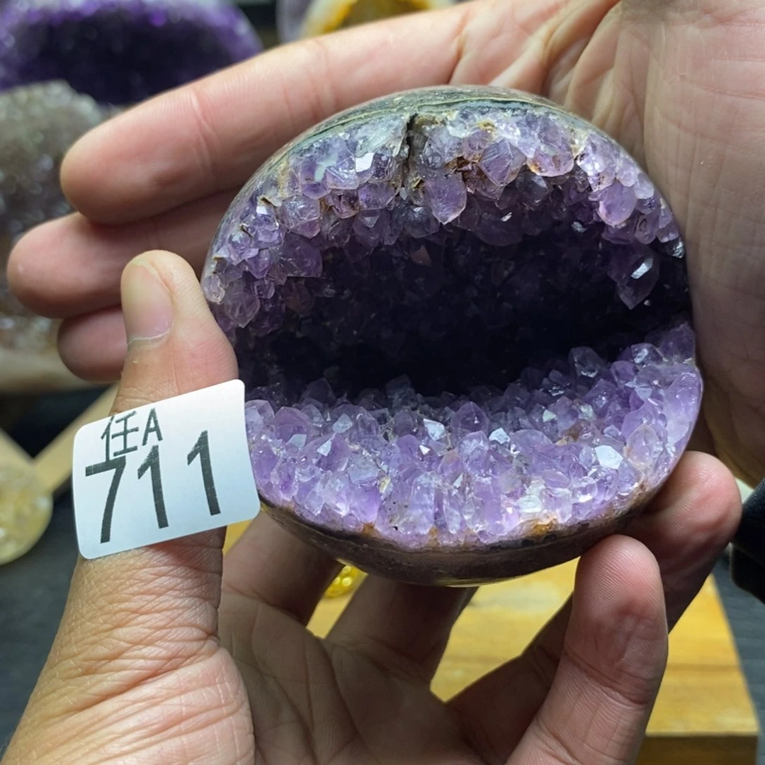 水晶大型摆件（非配饰）未镶嵌