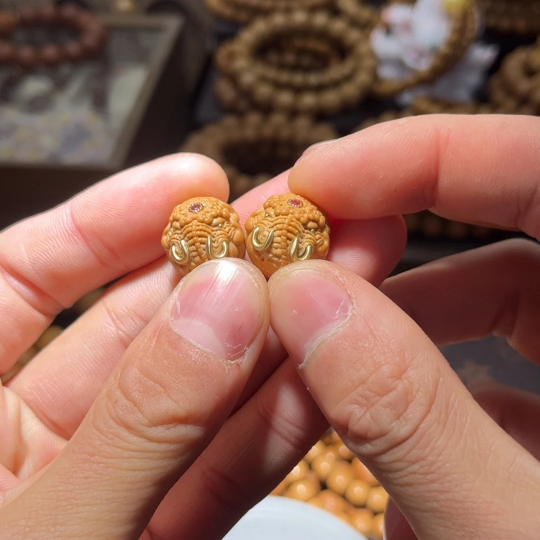 吊坠猴头核桃象神全品无瑕无药