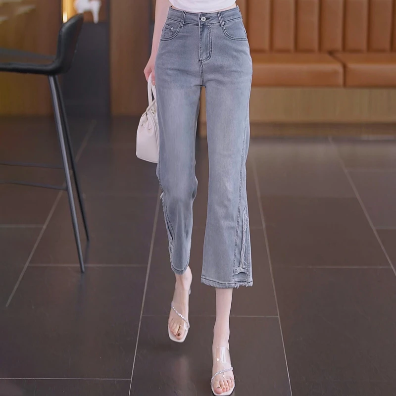 烟灰色牛仔微喇裤女2025年夏季新款宽松显瘦遮肉大码薄款八分裤子