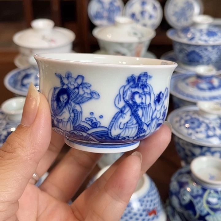 手工手绘八仙献瑞图炉式杯