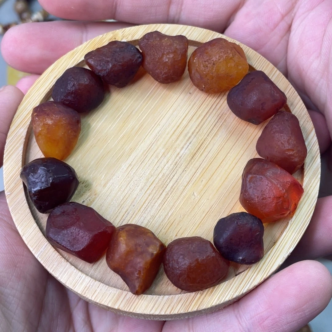 定制琥珀天然琥珀